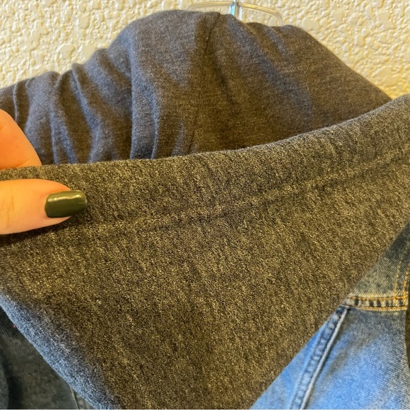 Hollister Jean Jacket Hoodie, Size S - Picture 6 of 7